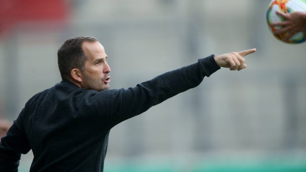 Manuel Baum soll den Absturz des FC Schalke 04 stoppen.