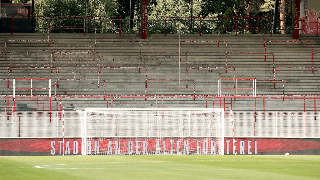 Das Stadion an der Alten Försterei füllt sich wieder, wenn auch erst einmal nur mit 5000 Zuschauern.