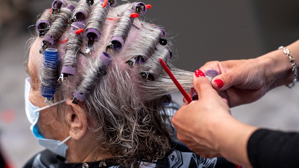 Insgesamt kam es zu 41 Anzeigen, darunter sind auch mehrer Friseurgeschäfte, die gegen die Hygienverordnungen verstießen.