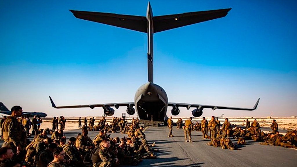 US-Soldaten in Qatar warten auf ihren Flug nach Kabul (17.08.2021).
