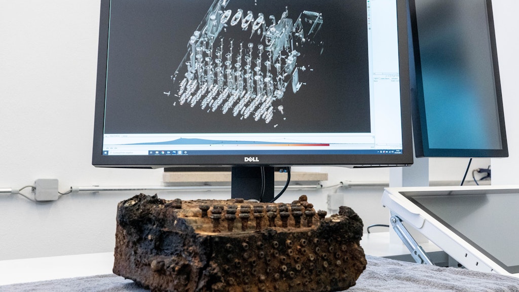 Eine Enigma, die aus der Ostsee gerettet wurde, wird untersucht.
