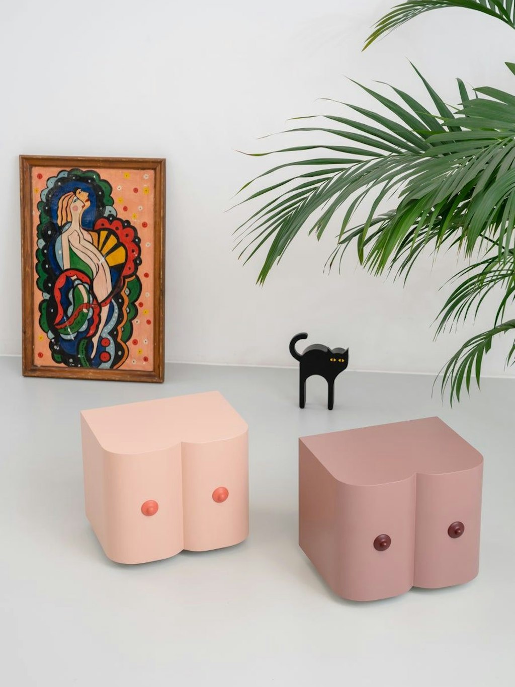 Das Bielefelder Label Artcanbreakyourheart stellt Hocker in Busen-Form her. 