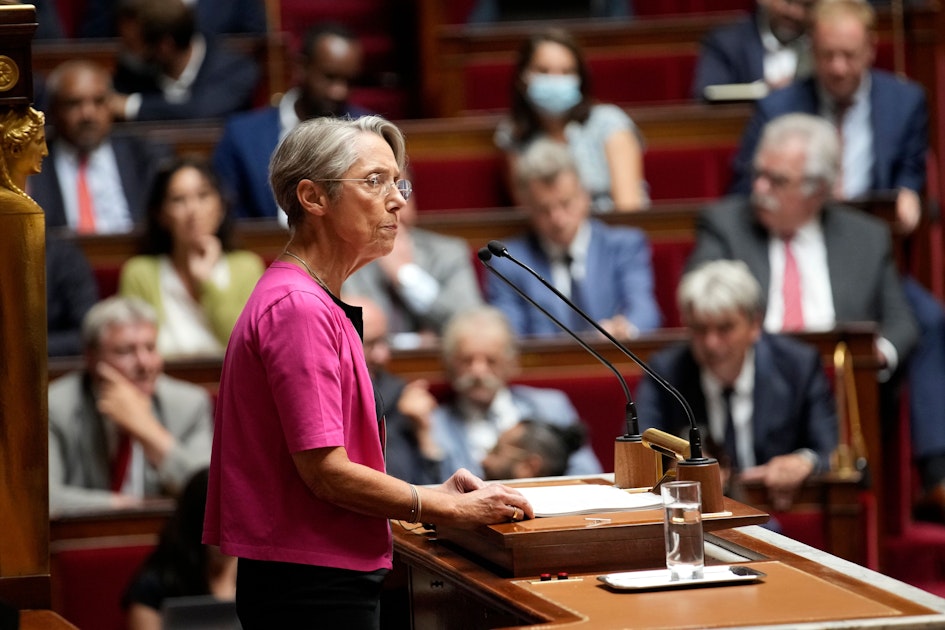 Le Premier ministre français annonce la construction de nouvelles centrales nucléaires