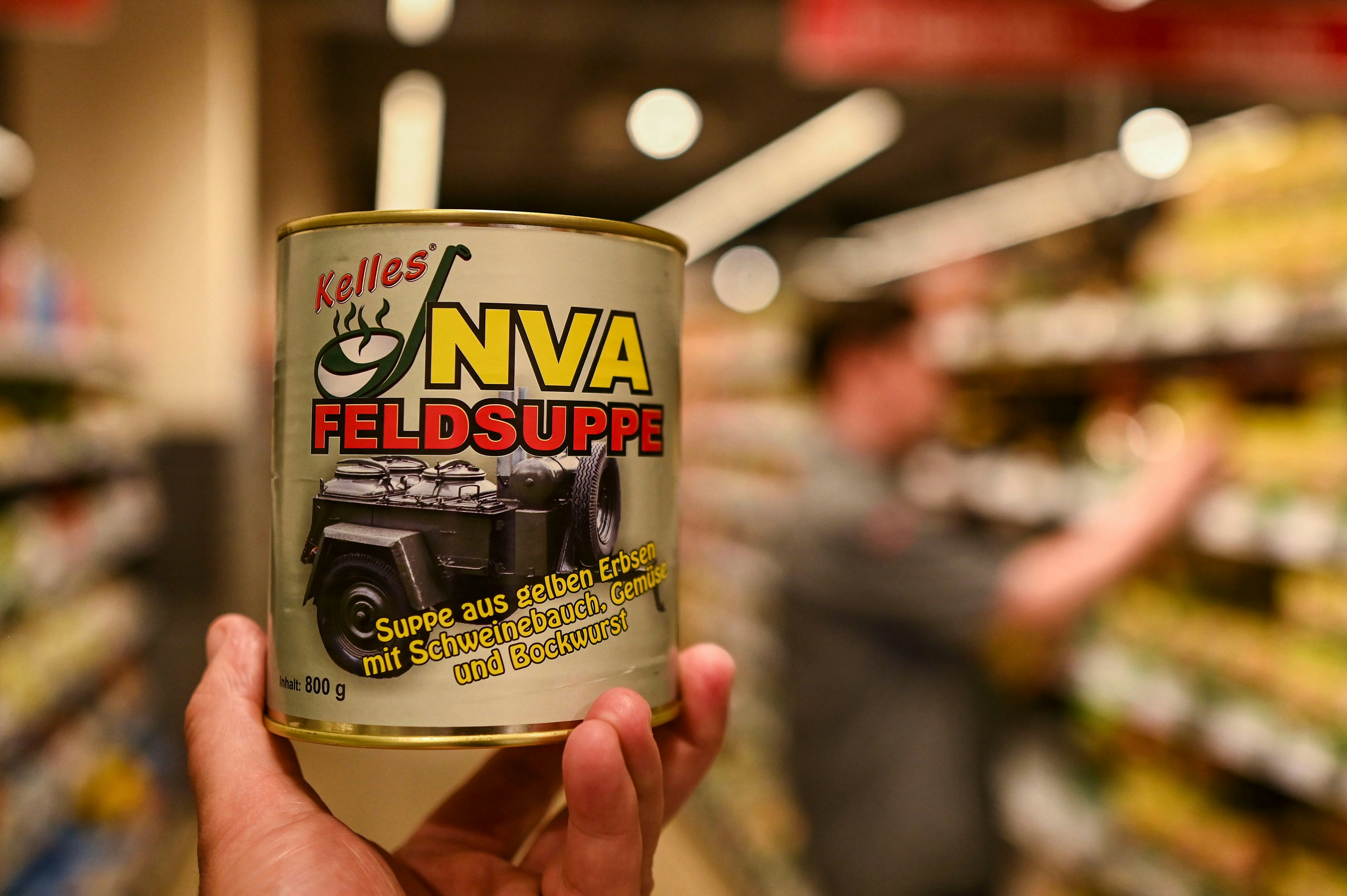 NVA-Suppe und Pionier-Soljanka: Wie schmecken die DDR-Gerichte von Rewe ...