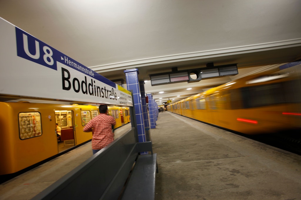 U8: Polizei fahndet nach den Schlägern von der Boddinstraße