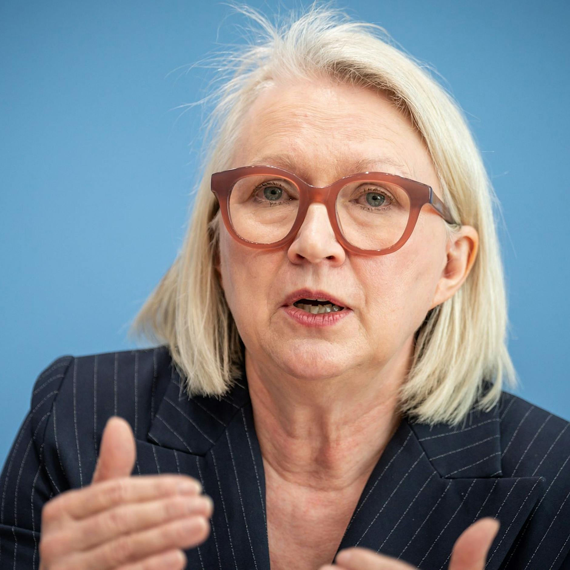 Wirtschaftsweise Monika Schnitzer will Witwenrente abschaffen