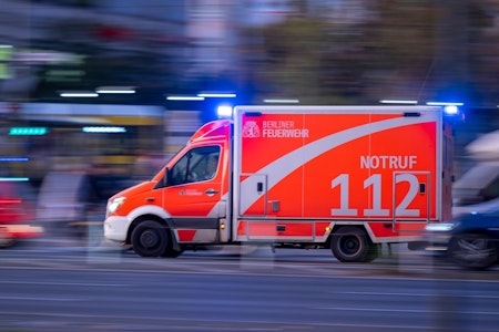 Unfall in Neukölln: Sechsjähriger auf Neudecker Weg in Rudow angefahren und durch die Luft geschleu…