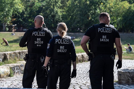 Berlins Sicherheitsgipfel: Warum mehr Polizei auf den Straßen das Drogenproblem nicht lösen wird