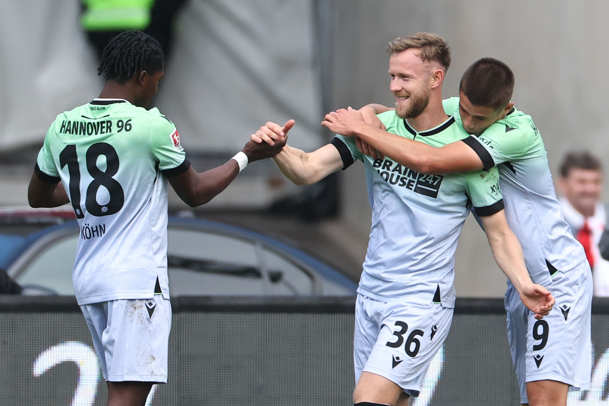 Fu&szlig;ball: Ex-Unioner in den Schlagzeilen &ndash; Berlin guckt auf die 2. Bundesliga