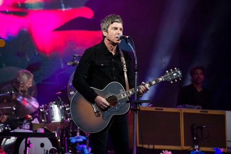Noel Gallagher vergisst Liedtexte, braucht Teleprompter – welchen Stars geht es noch so?