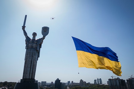 Außenminister „singen“ auf Twitter die ukrainische Nationalhymne