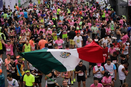 Marathon in Mexiko Stadt: 11.000 Teilnehmer kürzen teils mit Metro ab