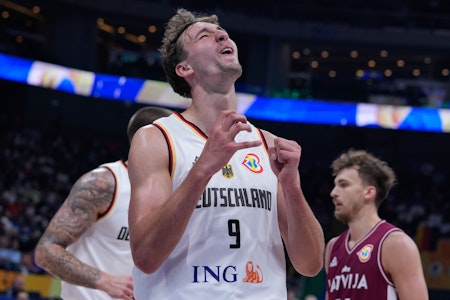 Basketball-WM: Deutschland zittert sich gegen Lettland ins Halbfinale