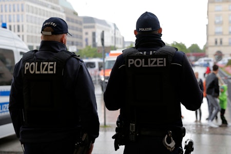 Anklage: Berliner Polizisten sollen mutmaßlichen Dieb misshandelt haben