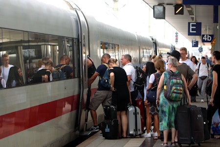 Meine Reise mit der Deutschen Bahn: „Überfüllung! Aussteigen! Bundespolizei!“