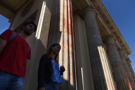 Brandenburger Tor: Solidarisiert sich die Akademie der Künste mit der Letzten Generation?
