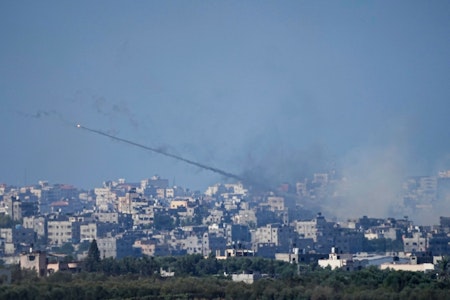 Israel-Newsblog: UNO beklagt „beispiellose menschliche Katastrophe“ im Gazastreifen, Israel vor Bod…