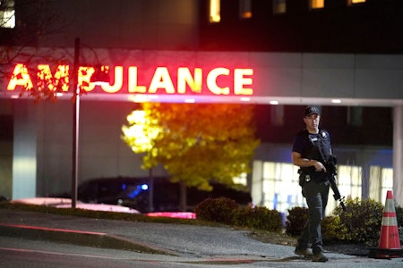 Maine: Mindestens 22 Tote bei Schusswaffenangriffen in Lewiston, Großfahndung läuft