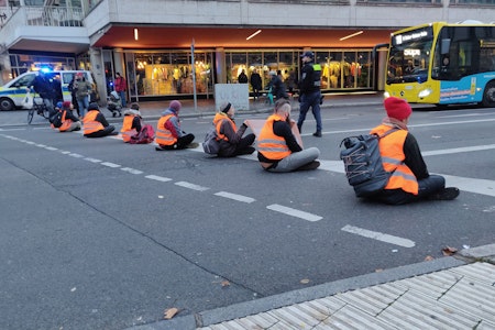 Letzte Generation blockiert Berliner Straßen am Freitag – Aufruf zu „Massenbesetzung“