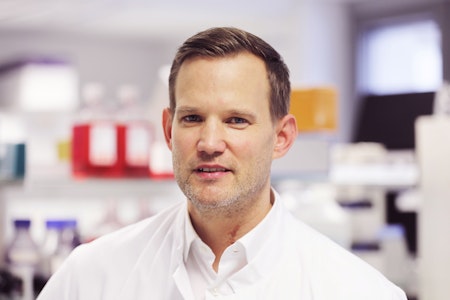 Virologe Hendrik Streeck: Karl Lauterbach hat einen Fehler gemacht, die Impfung als nebenwirkungsfr…