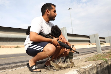 Israel-Gaza-Krieg Liveticker: Verletzte bei Raketeneinschlag in Tel Aviv – Polizei verbietet Paläst…