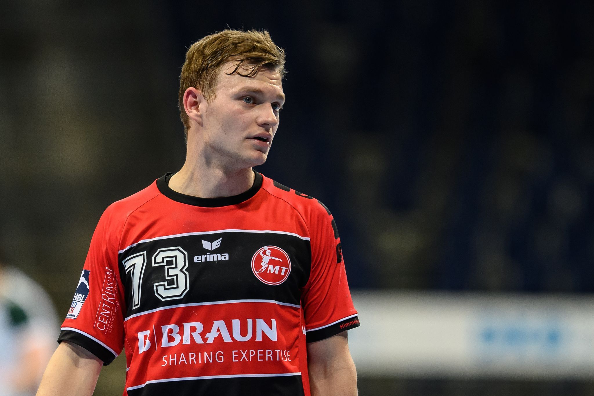 Nach Platzwunde: Nationalspieler Kastening gibt Entwarnung