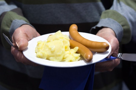 Kartoffelsalat mit Würstchen: Das kostet der Heiligabend-Klassiker in diesem Jahr im Schnitt – Kart…