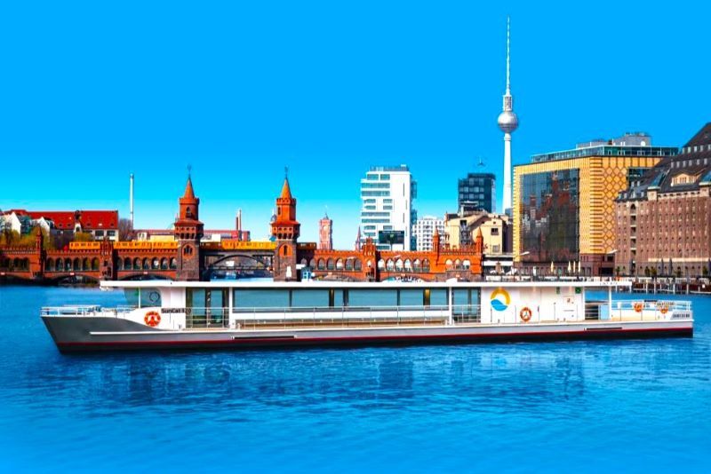 Schiffstour Mit Solarkatamaran Solarschiff Berlin | Tickets