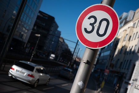 Neue Tempo-30-Bereiche für Berlin: So will der Senat den Verkehr nachts ausbremsen
