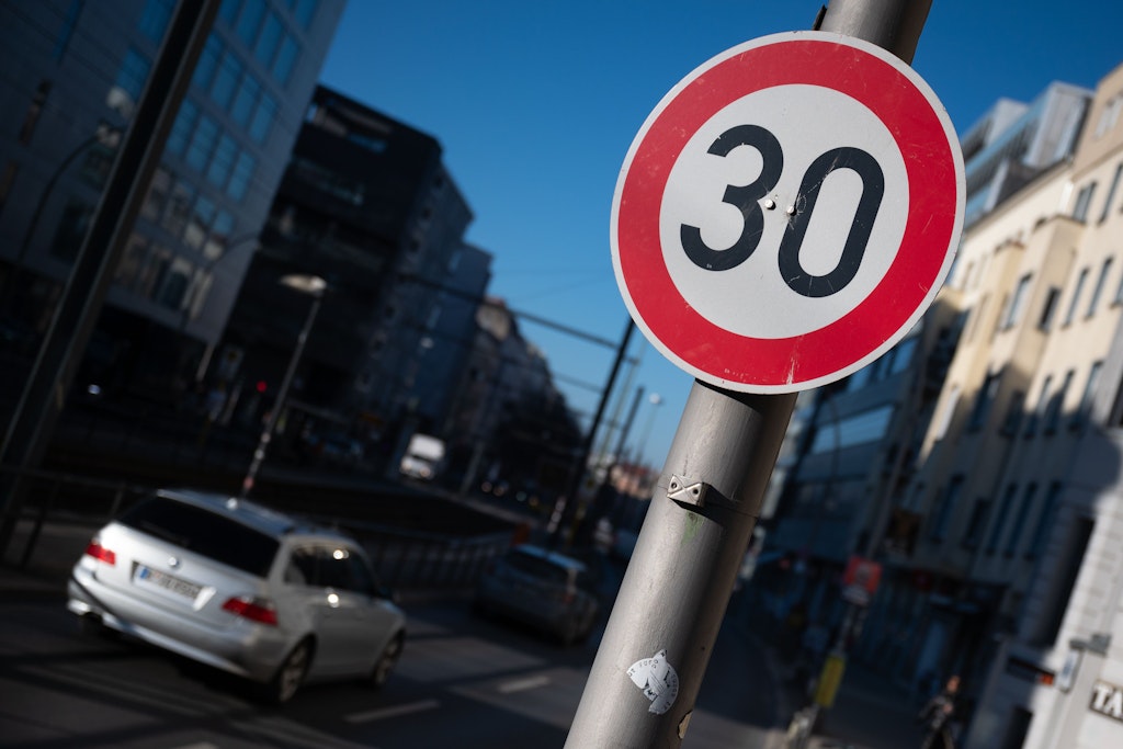 Neue Tempo-30-Bereiche für Berlin: So will der Senat den Verkehr nachts ausbremsen