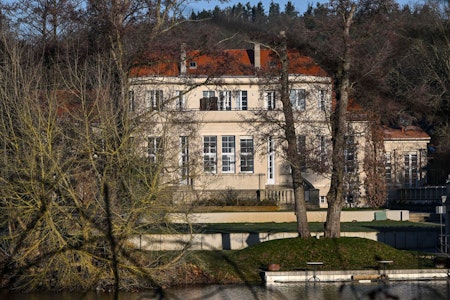 Potsdam: Gästehaus-Direktor äußert sich zum Treffen radikaler Rechter