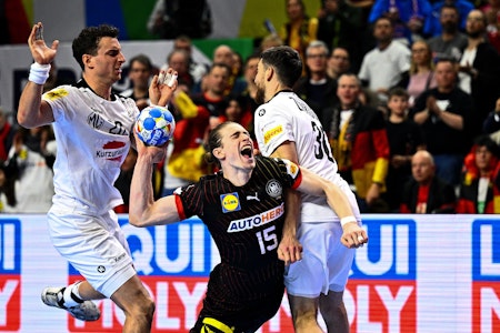 Handball-EM: Deutschland bangt nach Remis gegen Österreich um EM-Halbfinale
