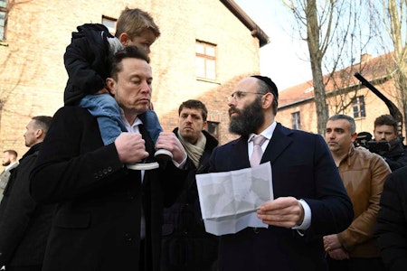 Antisemitismusvorwürfe: Elon Musk besucht mit Kind und Ben Shapiro Auschwitz