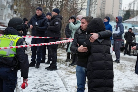 Ukraine-Krieg: Sechs Tote und Dutzende Verletzte bei Angriffen auf Kiew und Charkiw