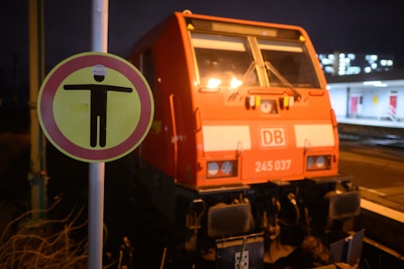 Bahnstreik der GDL: Ökonom erklärt, woran die Einigung jetzt scheitert