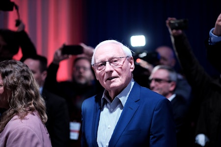Lafontaine bei Maischberger: „Das größte Versagen meiner Generation ist die Aufrüstung“