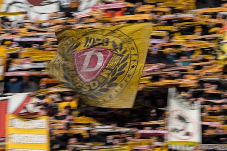 Geschlechter-Banner: Dynamo Dresden weist Diskriminierungs-Vorwurf zurück