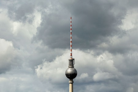Wetter zum Wochenstart in Berlin: Viele Wolken, Regen, aber mild