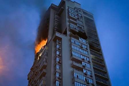 Eine Tote bei Raketenangriff auf Ukraine – Explosionen erschüttern Kiew