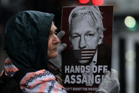 Julian Assange: Gericht in London vertagt Entscheidung über Auslieferung an die USA
