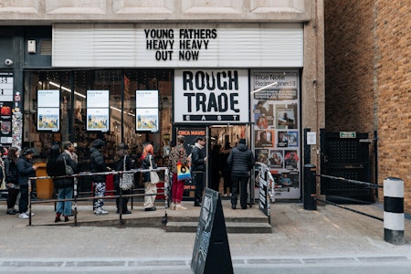 Berlin-Neukölln: Britische Kultmarke Rough Trade eröffnet ersten Plattenladen in Kontinentaleuropa