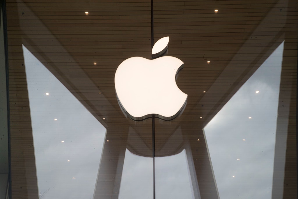 Flucht vor Trumps Zöllen: Apple ließ 1,5 Millionen iPhones in die USA fliegen