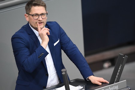 AfD Brandenburg wählt Réne Springer zum neuen Vorsitzenden