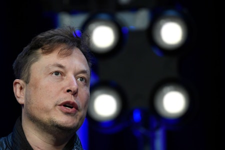 Martin Sellner in der Schweiz festgenommen und abgeschoben: Elon Musk springt ihm bei