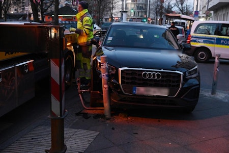Neukölln: Carsharing-Fahrer liefert sich Verfolgungsjagd mit der Polizei – Unfall