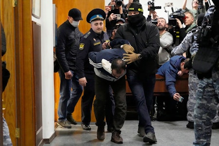 Anschlag in Moskau: Vier Verdächtige in U-Haft