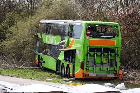 Tödlicher Unfall auf A9 mit Flixbus aus Berlin: Staatsanwaltschaft ermittelt gegen Fahrer