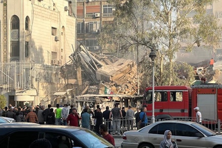 Irans Botschaft in Damaskus durch Luftangriff getroffen, Kommandeur getötet - Berichte