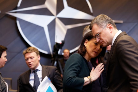 Dem ukrainischen Außenminister fehlt die Melnyk-Diplomatie: Wie verzweifelt ist er?