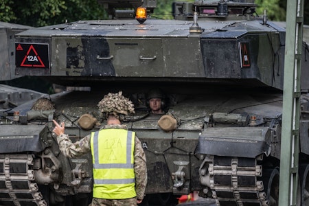 Nato-Übung Steadfast Defender: Militärfahrzeuge in Ostdeutschland unterwegs – Autofahrer müssen auf…